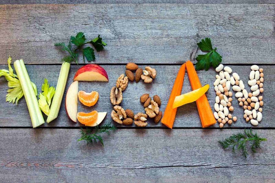 رژیم وگان چیست؟ | آیا وگان همان گیاهخواری است؟