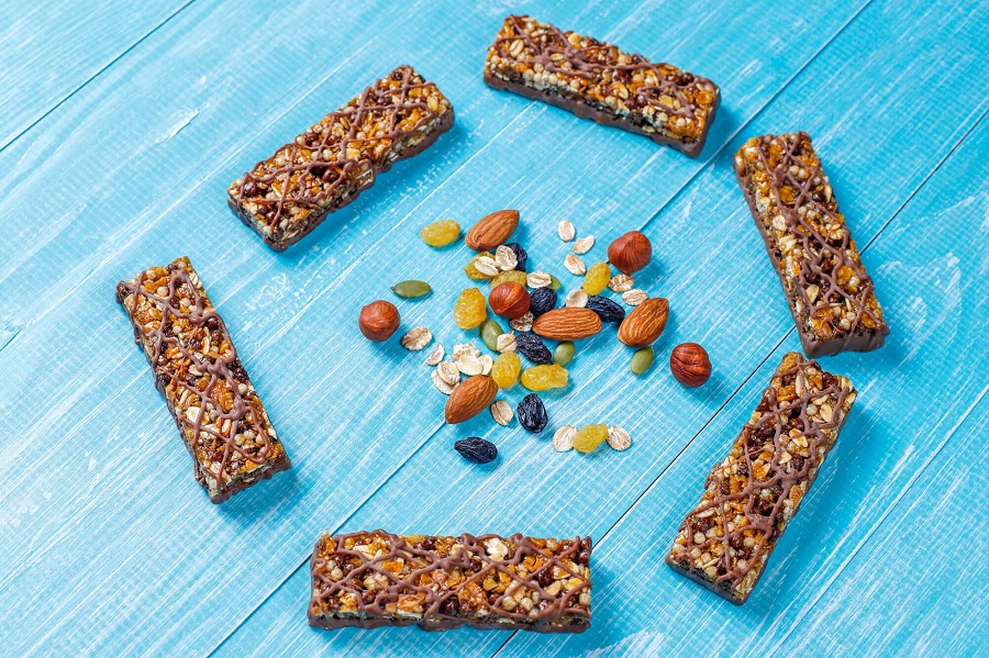 مقایسه مقدار پروتئین مواد غذایی طبیعی و پروتئین بار