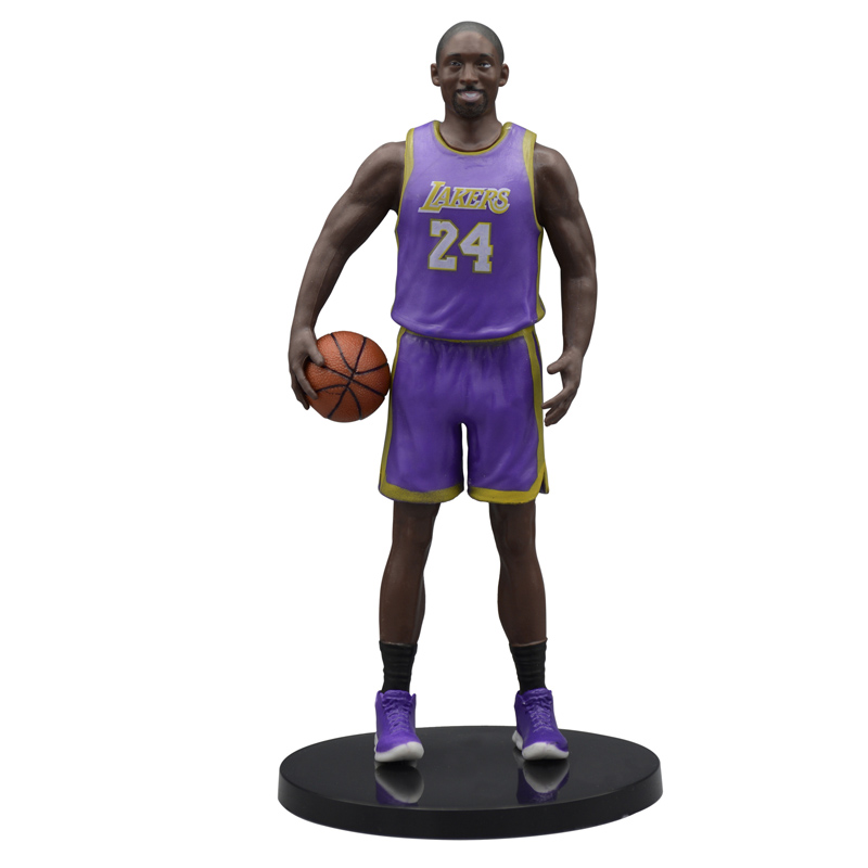اکشن فیگور کوبی برایانت مدل Lakers-No.24